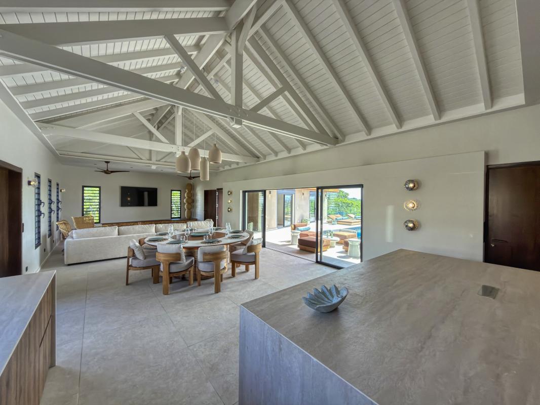 18.Location Villa piscine vue mer St François Guadeloupe_Séjour Vue mer